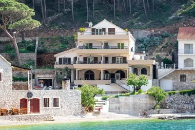Image de One Bedroom Apartment with Terrace and Sea View