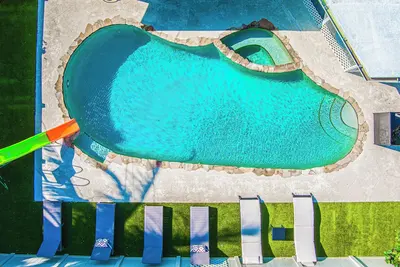Image de Ocean Club Luxury- Great Pool & Jacuzzi -5 Beds by the Beach - Prime Location