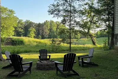 Image de The Loft retreat at Price Pond!