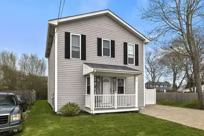 Image de Walk to Scarborough Beach! ! Great outdoor space, 2 bed&2 bath!