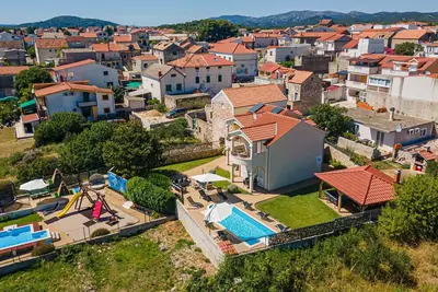 Image de Villa Bašić (V8801-K1) - Pirovac