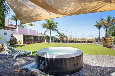 Image de Appartement de vacances 'Las Palmeras' avec terrasse partagée