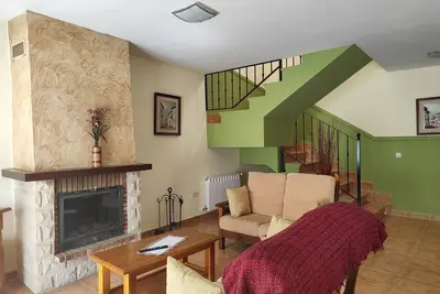 Image de Appartement 'La Casa De Dafne Almendro' avec vue sur montagne, terrasse partagée et jardin partagé