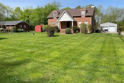 Image de Family-Friendly Hendersonville House: Sleeps 7, Great Location!