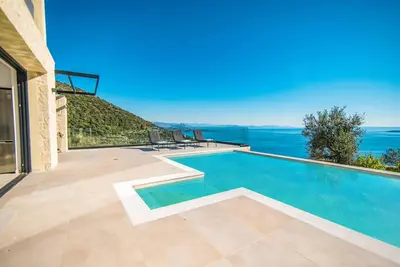 Image de Villa Nissaki View 3 by Villa Plus