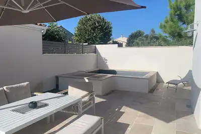Image de Maison Avec Piscine St Palais- A proximité du Lac entre mer et Golf