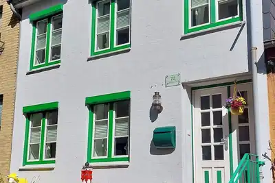 Image de Ferienwohnung Ankerplatz für 4 Personen im Historischen Kapitänshaus