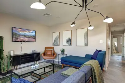 Image de Luxurious Scottsdale Retreat w/Cozy Brand New Pool