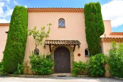 Image de Charming Provencal Villa a few steps from the beach and beautiful sea view