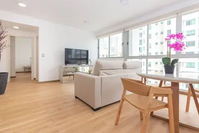 Image de Luxury 1 bedroom apt with free parking