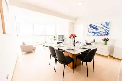 Image de Luxury 3 Bedroom Oceanview apt parking balcony