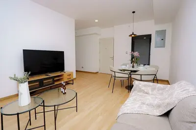 Image de Luxury 2 bedroom apt with free parking