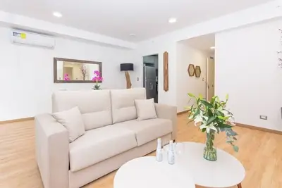 Image de ★★★★★Luxury 1 bedroom apt with free parking
