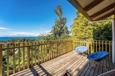 Image de Lakeview Bush Hideaway - Pukawa Holiday Home