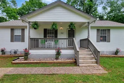 Image de Pecan Park Cottage -\nClose to Sfa + Downtown Nac