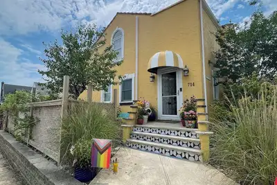 Image de Family Friendly Beach House 2Blks to Beach, Brdwalk/Shops, Outdoor Shower, Patio