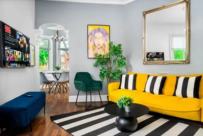 Image de Luxury Apartment - Parking - Fast WiFi - Wolverhampton