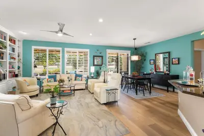 Image de One Of A Kind In The Grand, Golf Course, Mountain Views And Solar