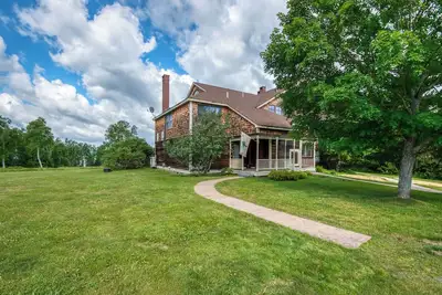 Image de Lakehouse Condo 2a - pet friendly with shared beach on Rangeley Lake