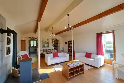 Image de Maison de vacances St Pierre de Juillers pour 1 - 8 personnes avec 4 chambres à coucher - Maison de