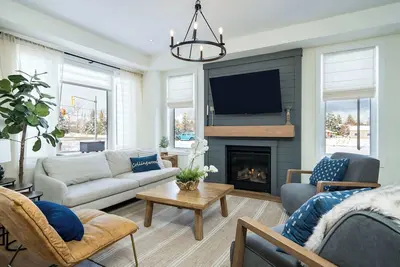 Image de Blue Mountain Village Retreat - Sleeps 10
