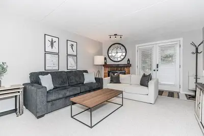 Image de Alpine Cove - Condo in Collingwood - Sleeps 6