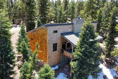 Image de Summit Pines Hideaway - Amazing Mountain Views!