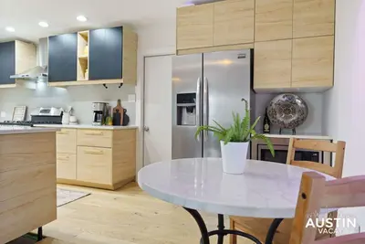 Image de Lux Boho Abode | Outdoor Space + Near Major Sights