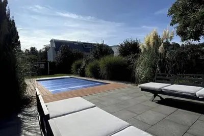 Villa mit pool