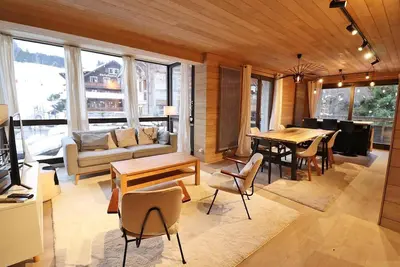 Image de Wifi, 300m du centre station, 2ème étage, vue pistes de ski, parking, télévision, casier à ski, 77m²