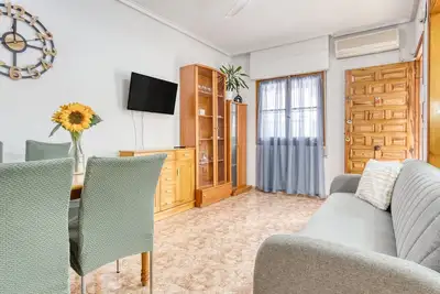 Image de Bungalow \"Tournesol Patagonie\" avec terrasse privée, Wi-Fi et climatisation