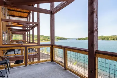 Image de Waterview Trail Sauna Cabin 15b