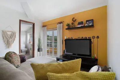 Image de Appartement 'Porto Dinheiro Beach 1' avec vue sur les montagnes, piscine partagée et Wi-Fi
