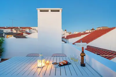 Image de Stylish & Luminous, 2 Queen Size Beds, Historic Centre W/terrace