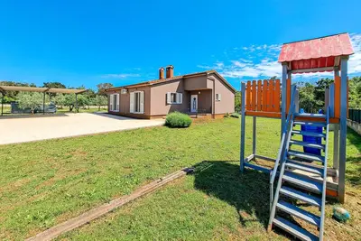 Image de Belle maison Ă Pula avec WiFi
