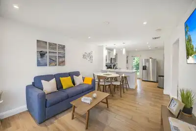 Image de Design District Vibrant Miami Stay| Art·Shops·Eats