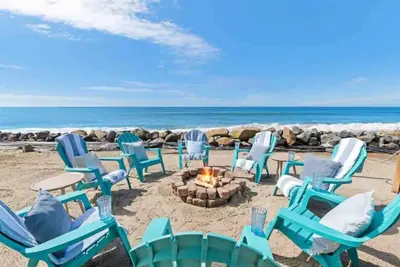 Image de Watch Dolphins, Waves and Sunsets, Fun Beachfront