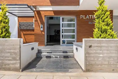 Image de Yamas Urban Living Platinum 77 Apartments
