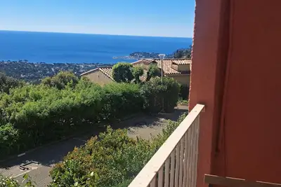Image de Cavalaire sur Mer, Appartement vu mer Reposant et à 7 min de la 1ère Plage