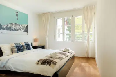 Image de Appartement Holzgasse, appartement élégant dans les montagnes suisses