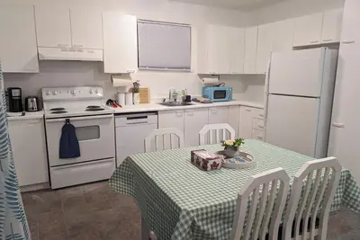 Image de Complete apartment in heart of Perrot Island near Montréal Canada\n