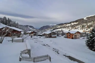 Image de Chalet, wifi, parking, télévision, 130-160m², Les Gets