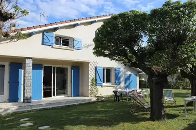 Image de Grande maison de famille proche de lâocĂ©an et du lac