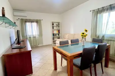 Cherry tree apartment