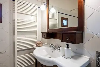 Image de 5 Bedroom Villa in Capannori