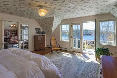 Image de Private Waterfront Home @ Five Gables Inn - 3 Bdr 2 Bath - Breakfast - Hot Tub
