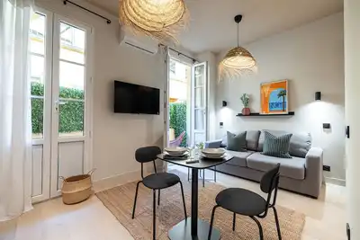 Image de Studio avec terrasse climatisé - Quartier du Port