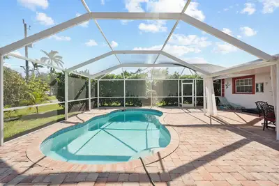 Superb Holiday Villa w/pool in Bonita Springs