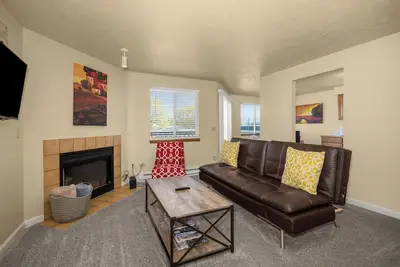 Image de Beautiful 2br Apt 2 â‘ Netflix & Keurig â‘ Full Kitchen â‘ WiFi â‘ Ac