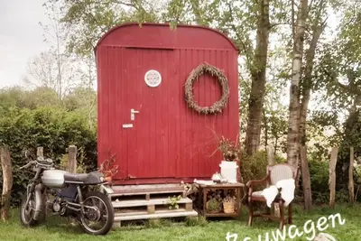 Image de Overnight stay in the trailer - new room